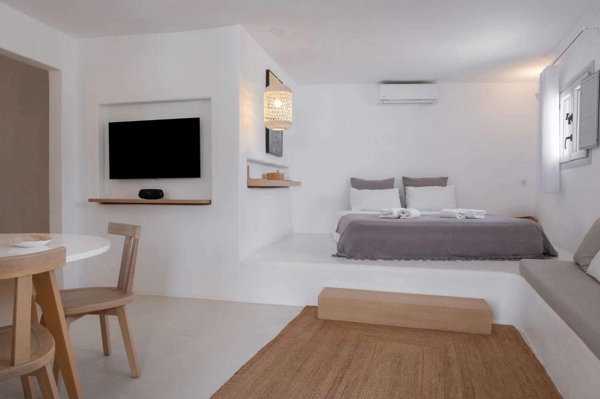 Mymykonos *